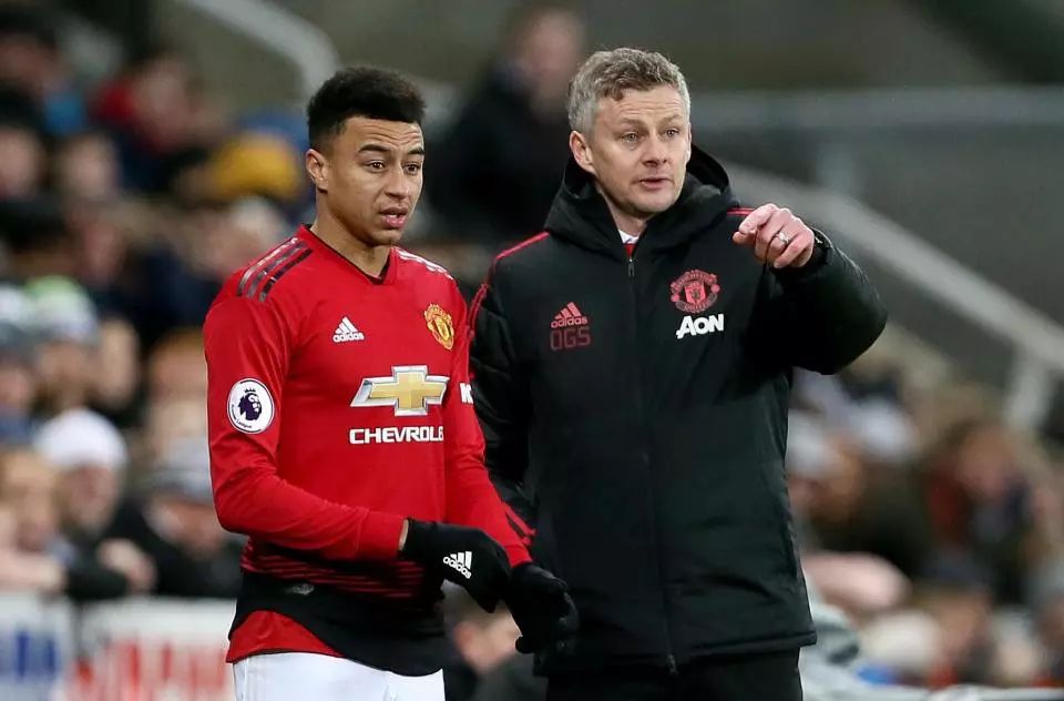 于运动员平 于运动员平